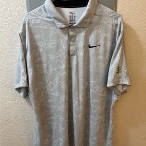 Tiger Woods Nike Men's Gray polo golf Shirt